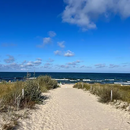 Апартаменты Suedstrandquartier, Cor Зеллин