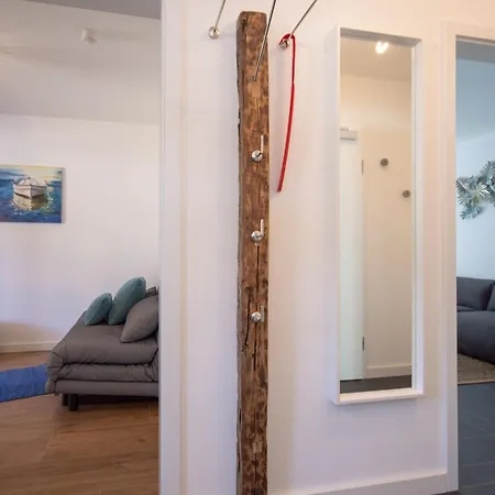 Апартаменты Suedstrandquartier, Cor Зеллин